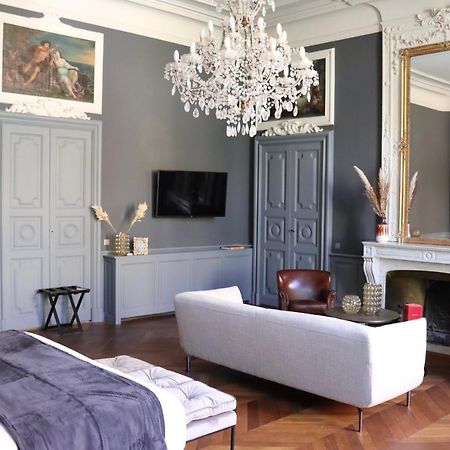 Margaret - Hotel Chouleur Нім Екстер'єр фото