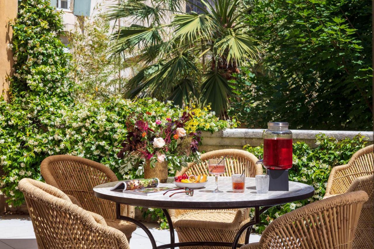 Margaret - Hotel Chouleur Нім Екстер'єр фото